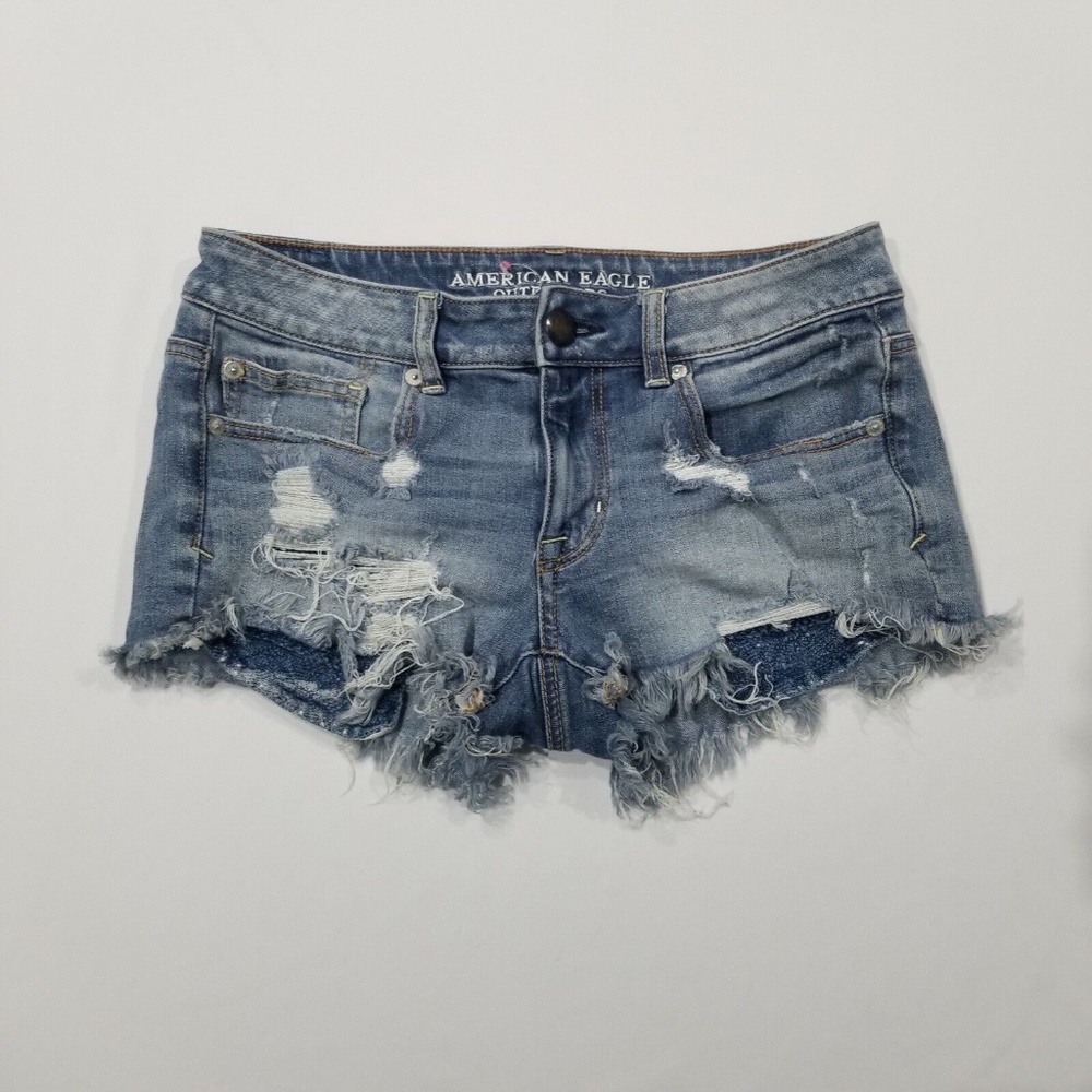 American Eagle Women's Cut Off Denim Jean Shorts Size 6 Lace Crochet Pockets